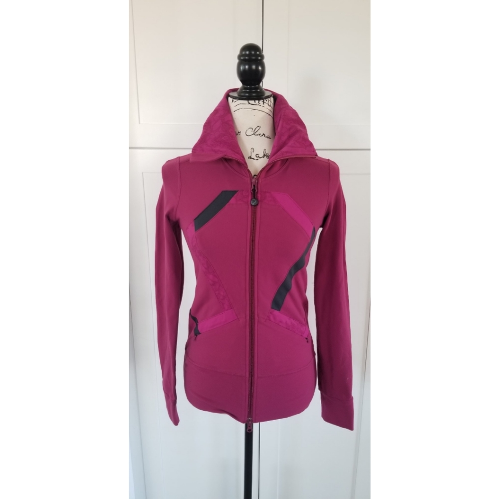 Lululemon Oragami Stride Jacket - image 1